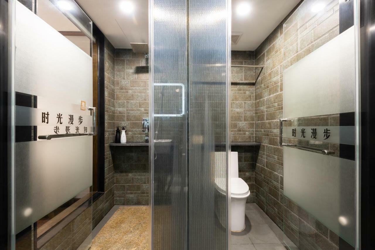 Nostalgia Hotel Near Tianjin Polar Ocean Word- Tianjin Fonte Joy World, 10 Minutes Drive Away From Tianjin Tanggu High-Speed Railway Station, Free Ice-Cream, Mineral Water, Snacks And Laundry Service, English Communication Well Exterior photo