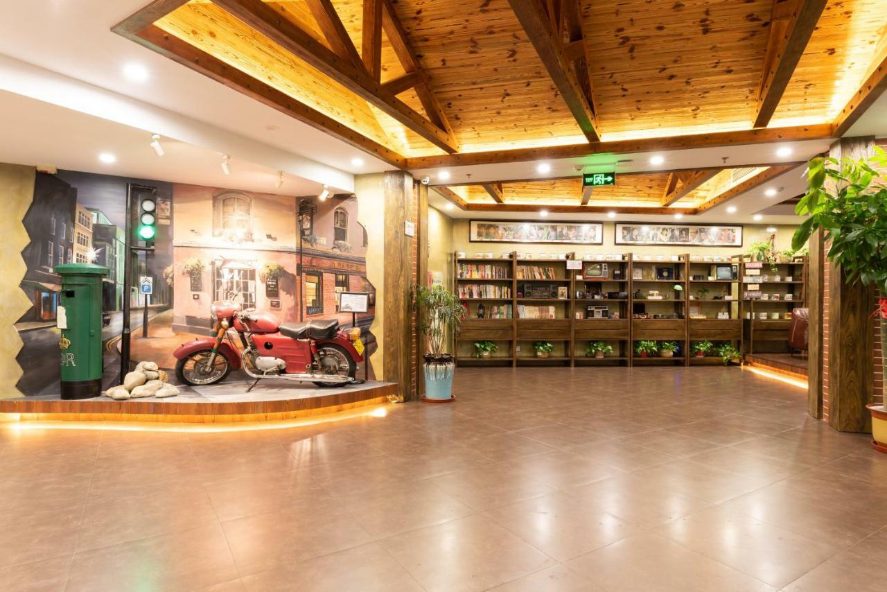 Nostalgia Hotel Near Tianjin Polar Ocean Word- Tianjin Fonte Joy World, 10 Minutes Drive Away From Tianjin Tanggu High-Speed Railway Station, Free Ice-Cream, Mineral Water, Snacks And Laundry Service, English Communication Well Exterior photo
